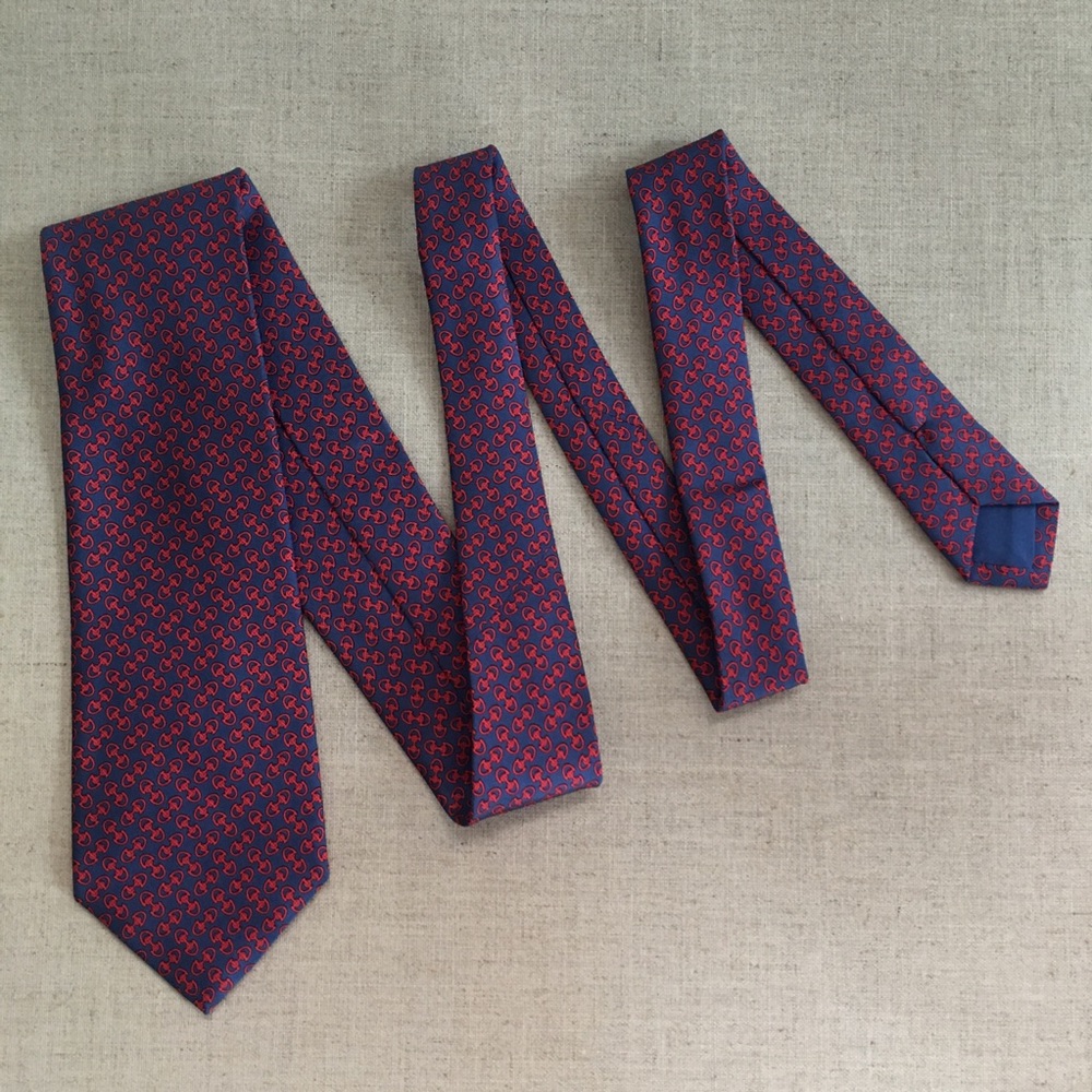 Lester Horsebit Pattern Silk Tie - Picture 6 of 6